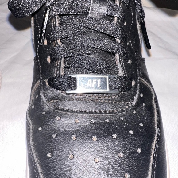 Nike Air Force 1 Black Sneakers Size 6.5 - Picture 6 of 9